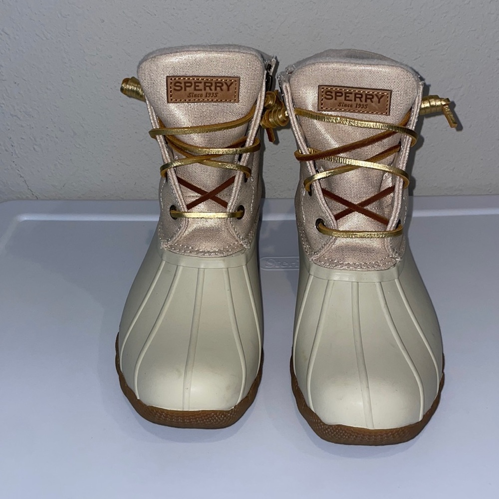 Sperry boots